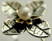 Leaves ring - Sterling silver and yellow gold ring with a single pearl - engagement ring -  Tip of the iceberg