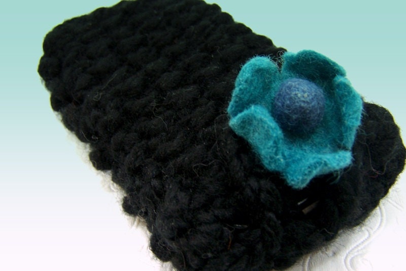 Knit Gadget Case,  IPhone Cozy Case,  Blackberry Case Cozy, Black