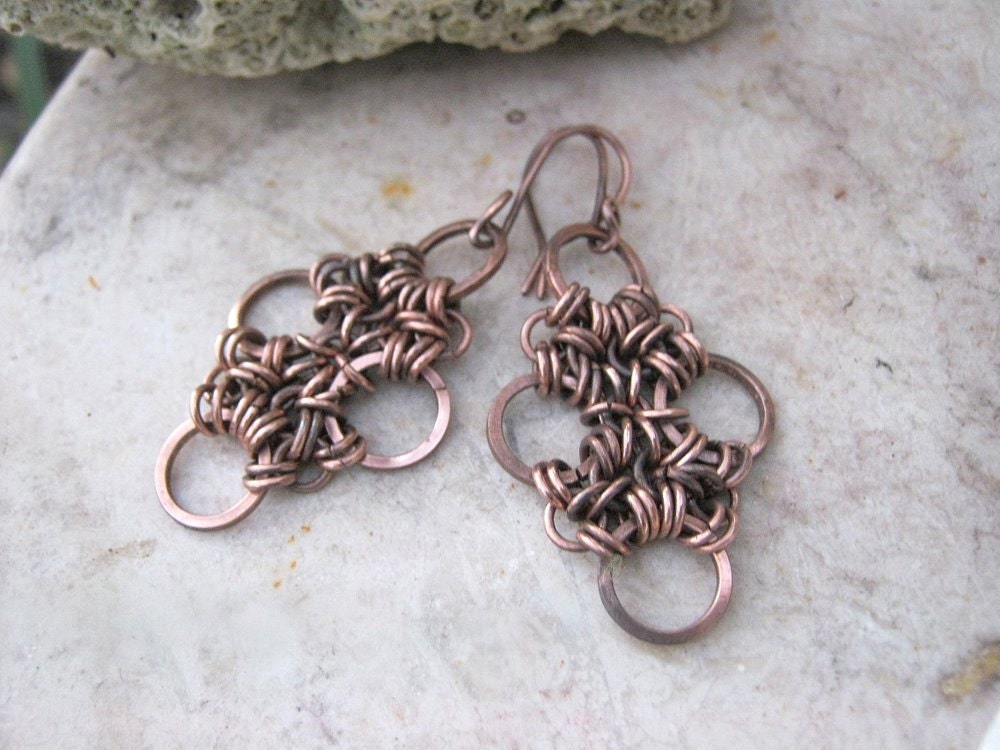 chainmaile earrings in copper