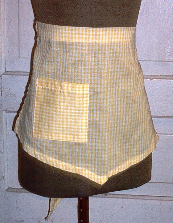 Nine Waitress Restaurant/Cafe Aprons in Sunny Yellow Gingham