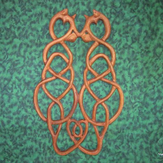 Cat Love Knot-Wood Carved Celtic Style - Anti Co Dependency Love Knot