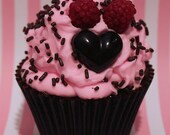 RAZZMATAZZ AND CHOCOLATE Truffles Jumbo Cupcake Candle