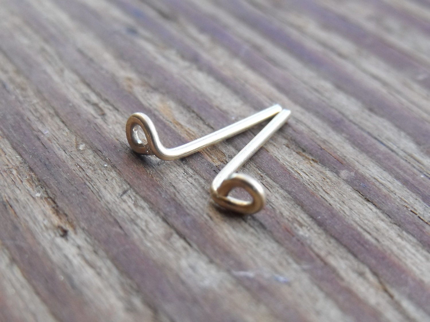 Tiny CIrcle Loop Post Earrings - Gold (Red Brass)