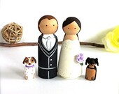 Large Wedding Cake Toppers with 2 Pets Custom Bride and Groom Personalized Wood Peg Dolls Hand Painted Peg People Human Figurines Keepsake