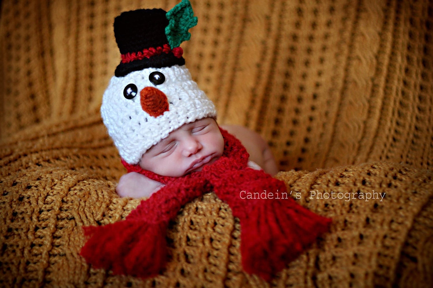 Crochet Newborn, 0-3M, 3-6M Baby Boy/Girl Frosty The Snowman Scarf and Hat Beanie Set, Custom Made Christmas Holiday Photo Photography Prop