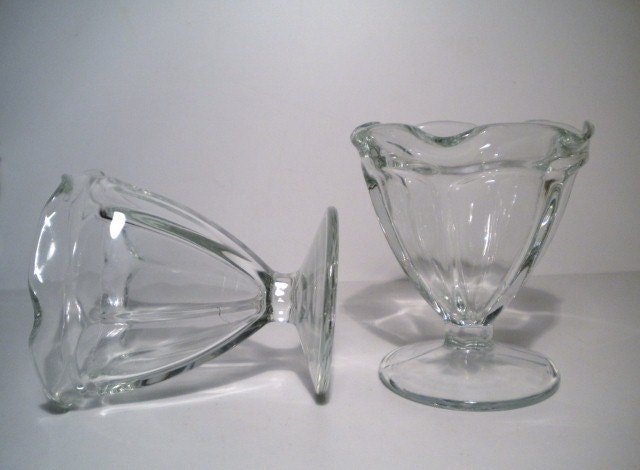 Vintage Ice Cream Sundae Dishes Dessert Sherbert Fruit Pudding Bowls Libbey Set of 6