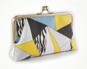 Geometric tribal clutch purse - sirtom