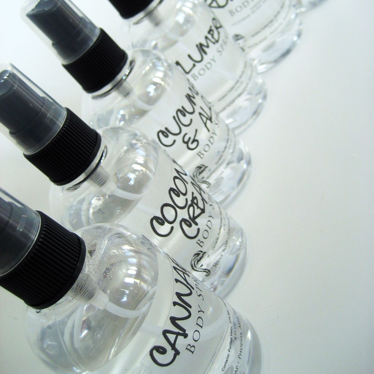 Cool Aqua Body Spray . 4 oz . Davidoff Cool Water Type