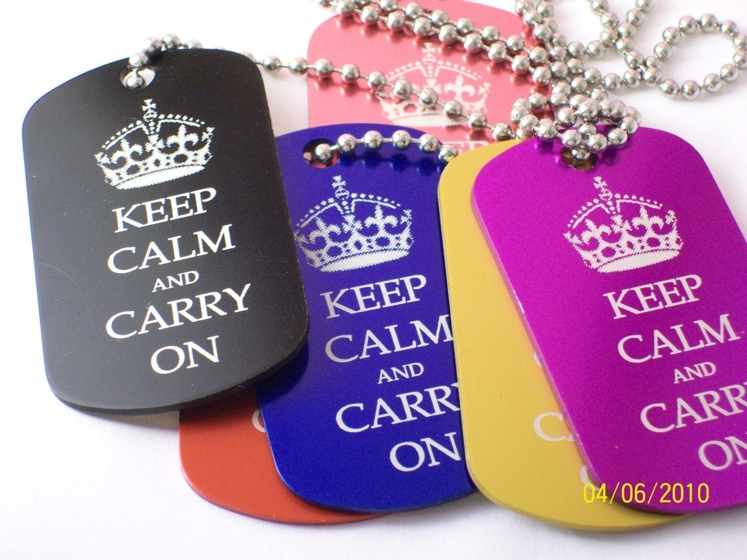 Keep Calm and Carry On - Dog Tag with Stainless Steel Ballchain