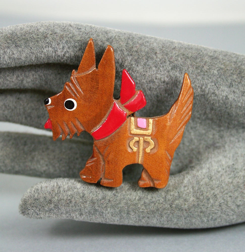 Antique Brooch Scottish Terrier Scottie Dog Carved Wood Hand Painted Jewelry