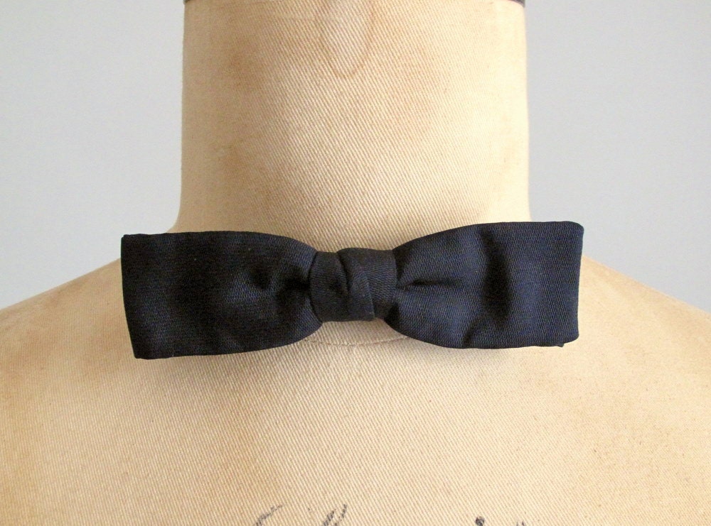 Vintage 1960s Bow Tie : 60s Black Formal Bow Tie