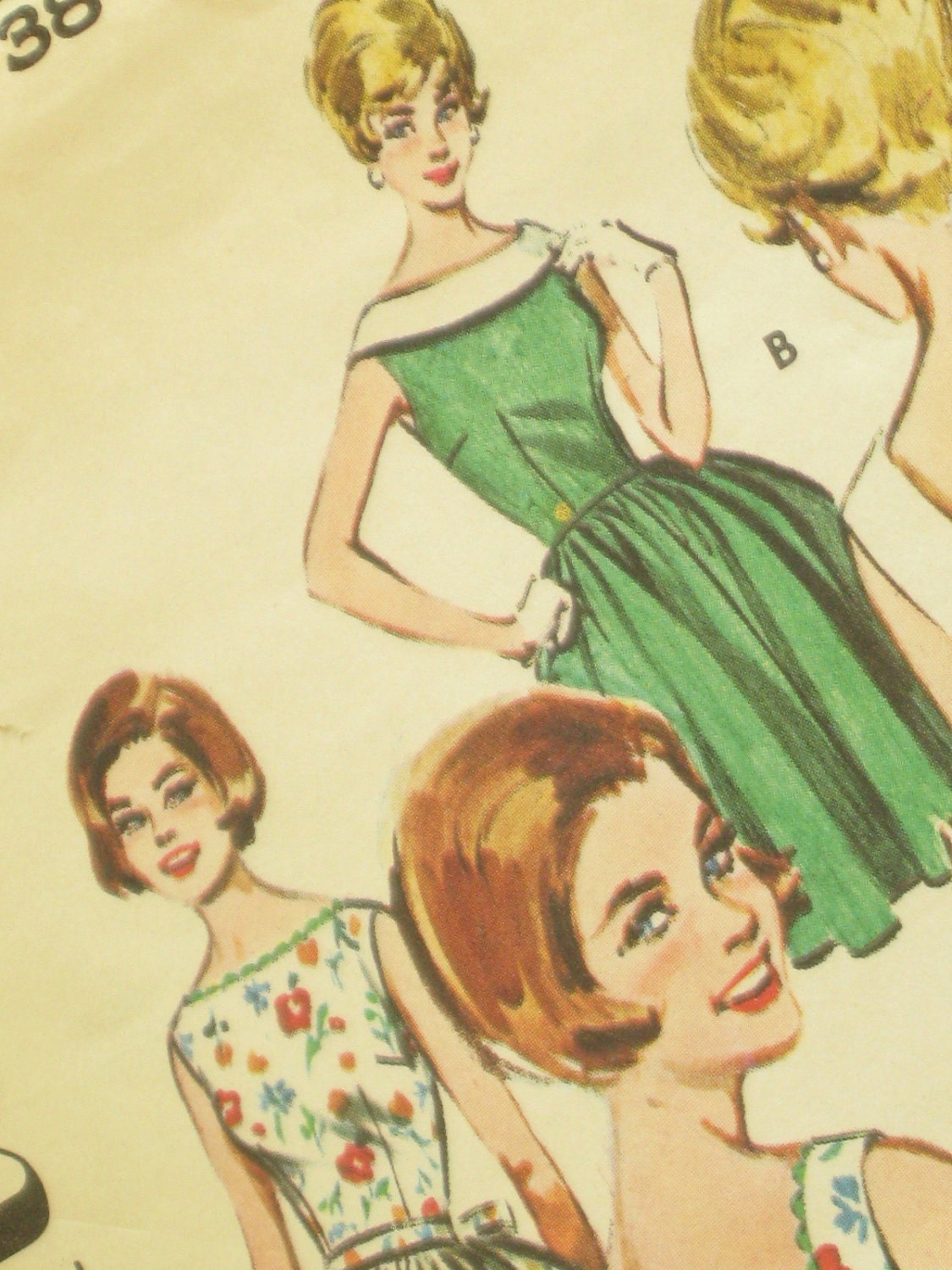 Lovely 50's Vintage Dress Pattern: Butterick 9752, Bust 38