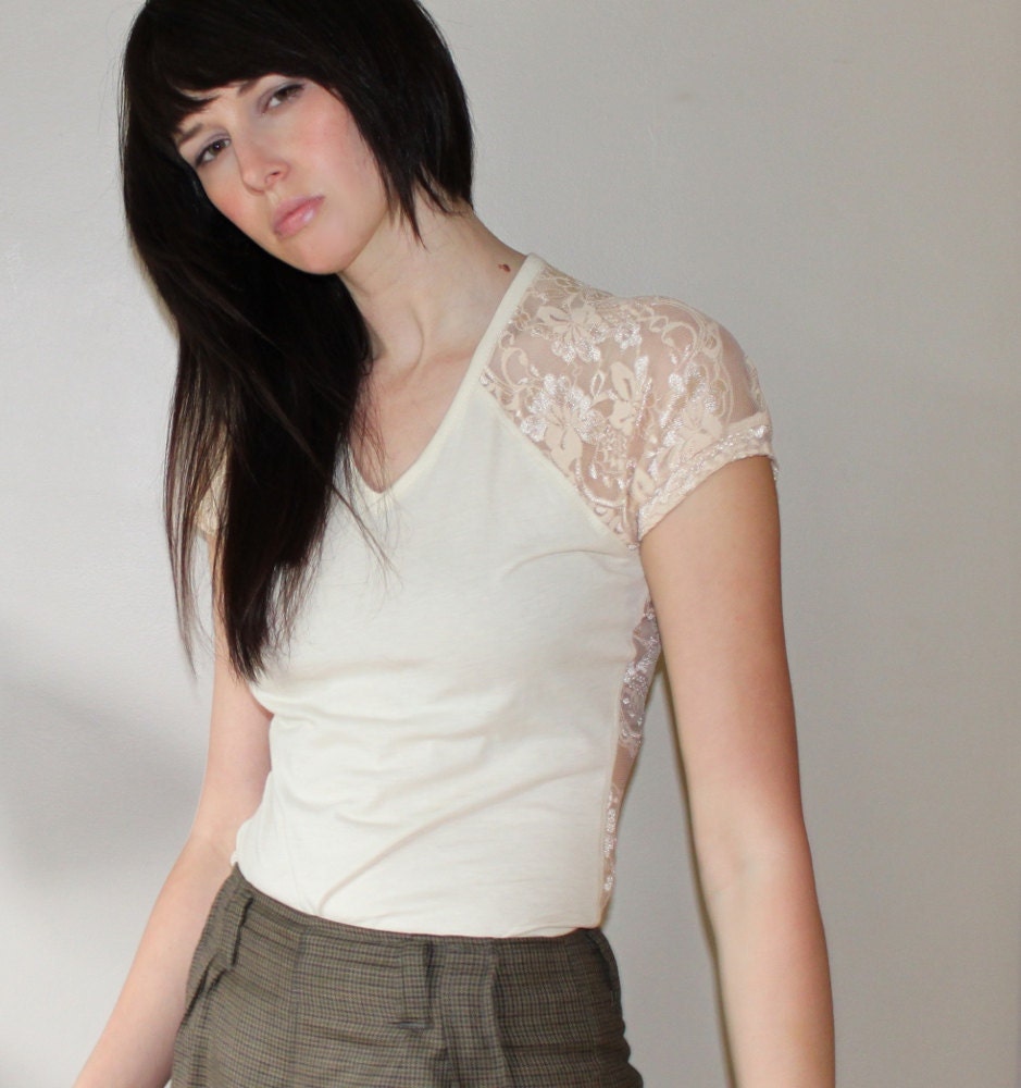 English Lace - sheer v-neck shirt - small
