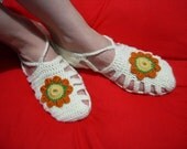 Crochet Home Slippers Home Sandals Colorful Slippers Cream and Orange Flowers Daisy
