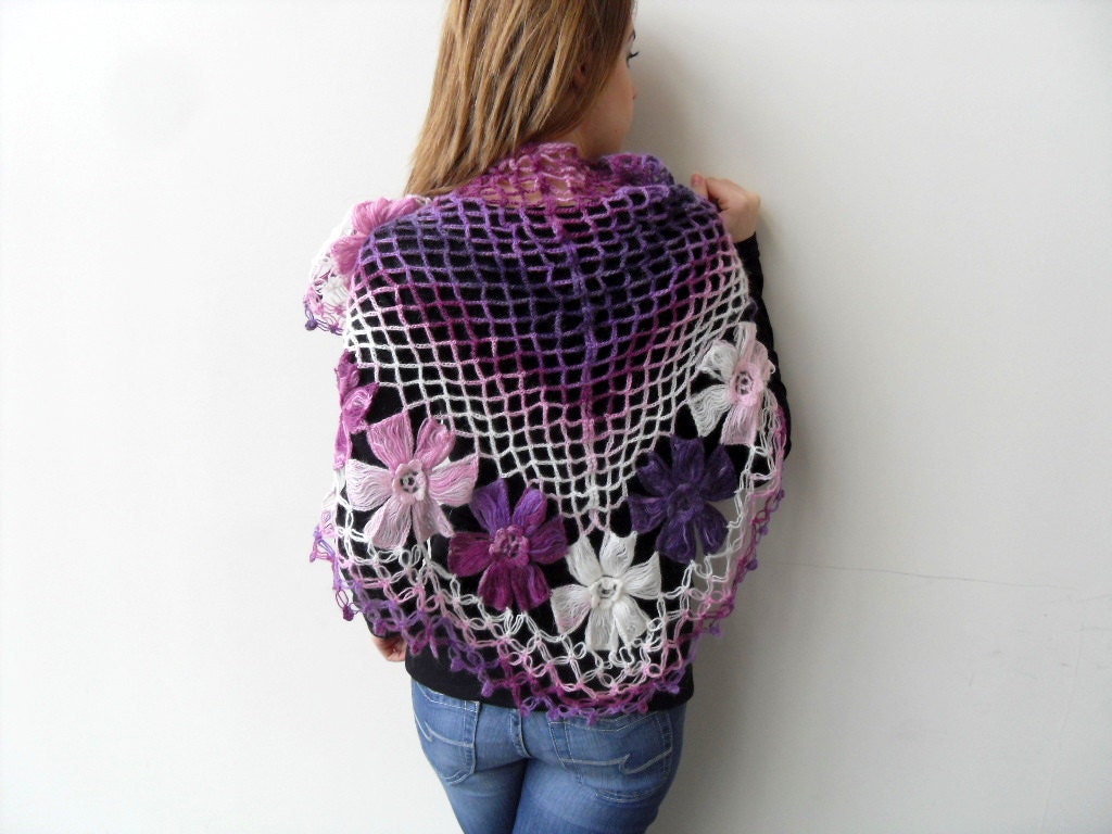 Crocheted Shawl Dahlia Flower Shawl Triangle Shawl Purple Shawl Amethyst Violet Plum Pink Wrap Purple Shawl Winter Accessory