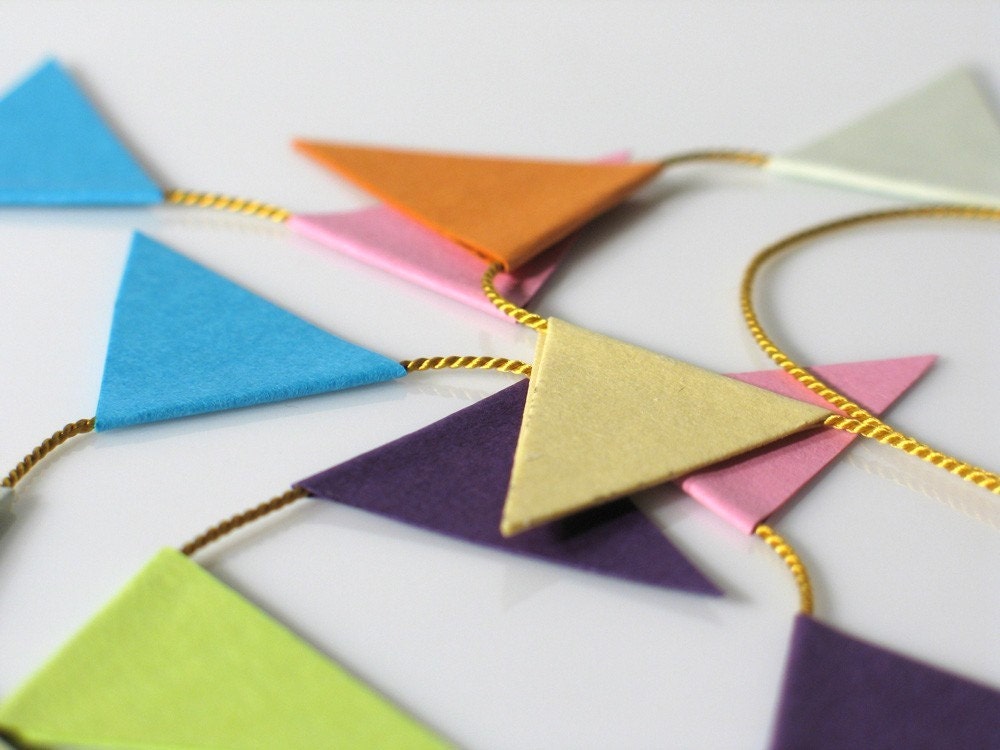 tiny flag banner - multicoloured Il_170x135
