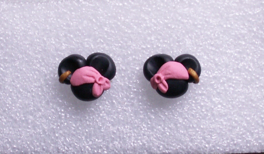 Custom Made Disney Inspired Polymer Clay Pretty in Pink Pirate Minnie Earrings
