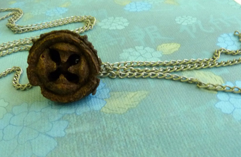 Flapper Pod Pendant
