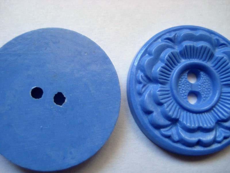 Vintage Blue Buttons NOS Cornflower Blue set of 6