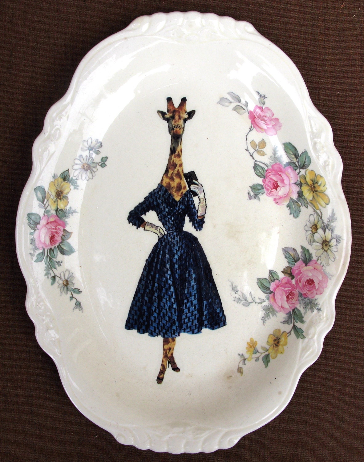 SALE - Lucinda the Giraffe - Altered Vintage Plate