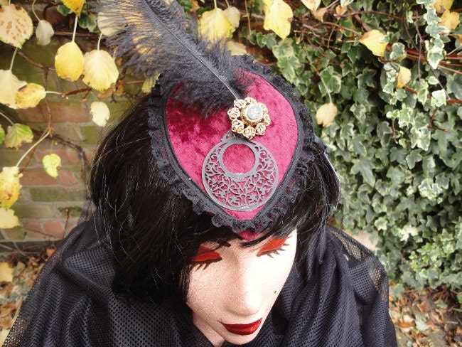 Claret Countess Fascinator