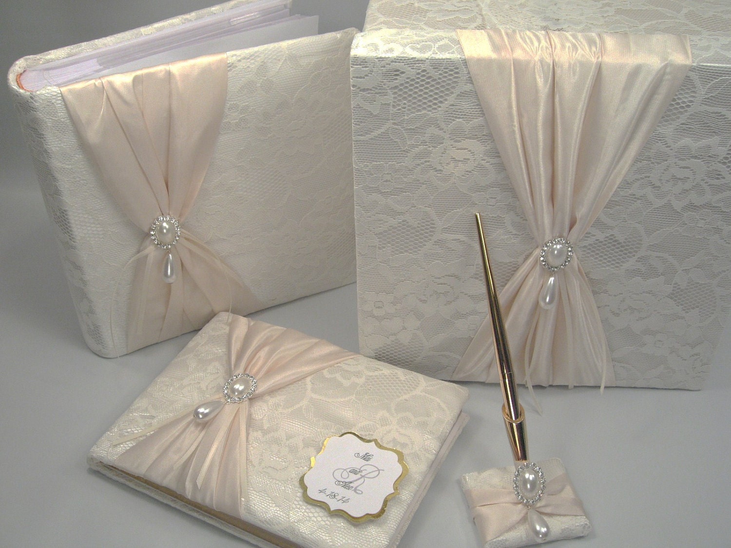 Wedding Keepsake Boxes