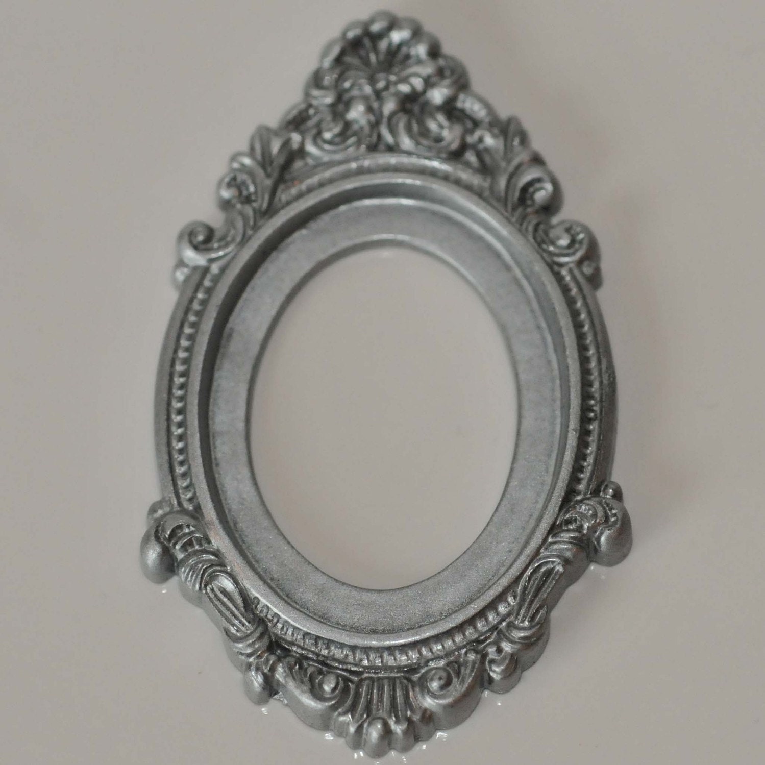Set of 2 Victorian Open Back Vintage Style Frame for Cabochon....39mm x 65mm 30mm x 40mm METALLIC Silver
