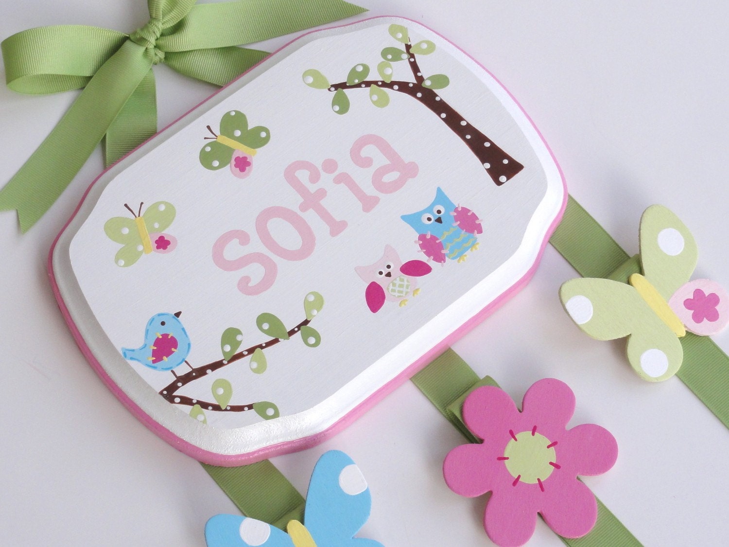 Hand Painted & Personalized 7x9 hair bow holder (3)