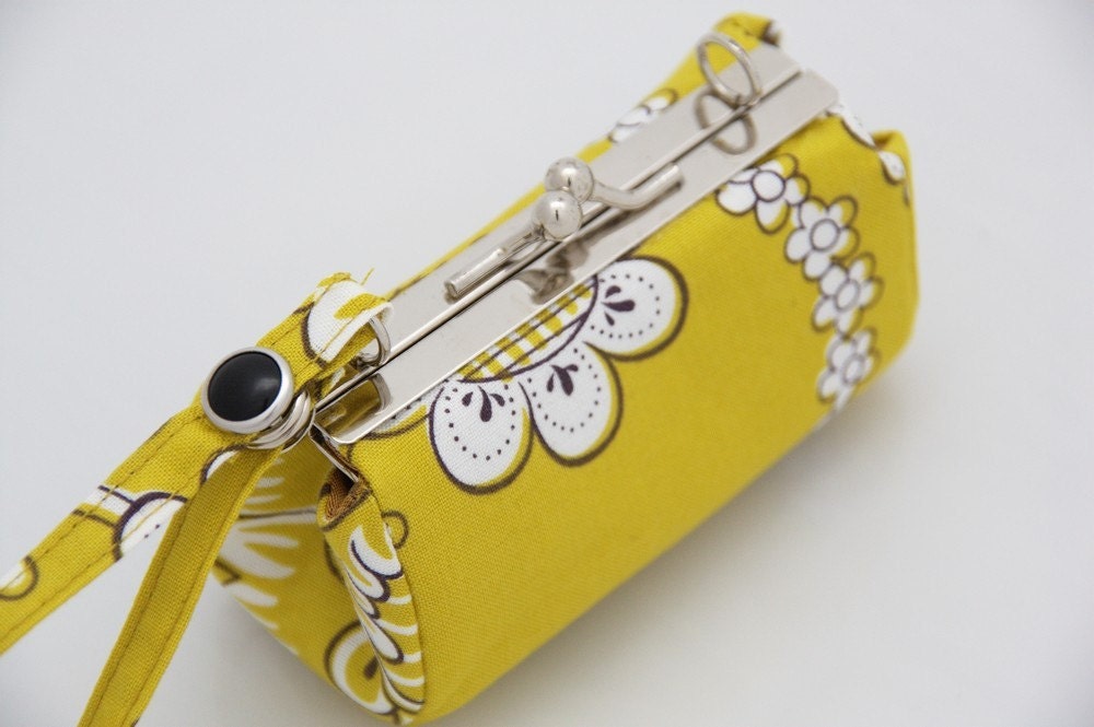 Lipbalm Lipstick Case silver frame curry yellow