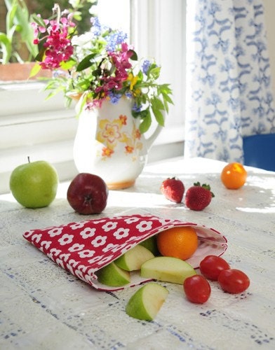 Scandi snackbag red and white flower