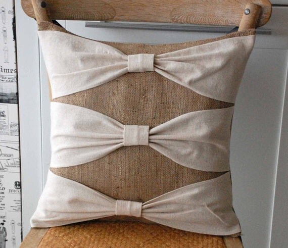 Linen bows on burlap pillow