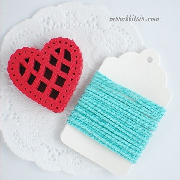 Red Heart Doily Garland Kit