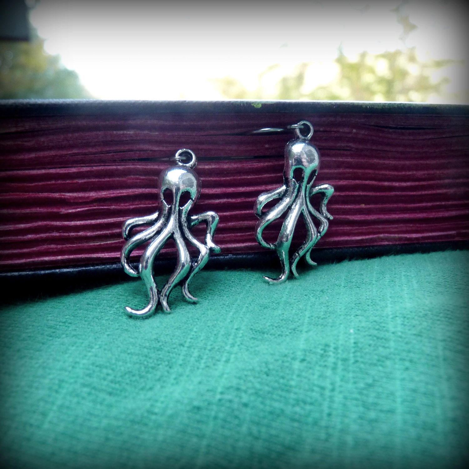 SALE Cthulhu Earrings - Jewelry for your Inner Elder Goddess