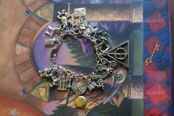 Harry Potter Hogwarts Witch Wizard Snitch Wand Charm Bracelet