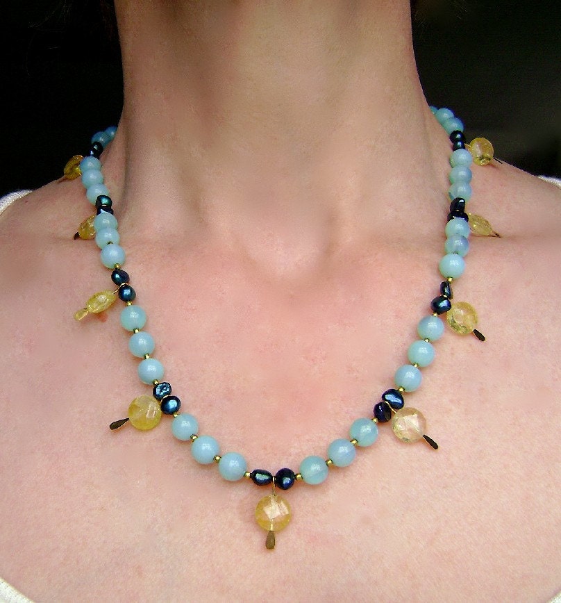 Necklace Opalite, Quartz and Pearl