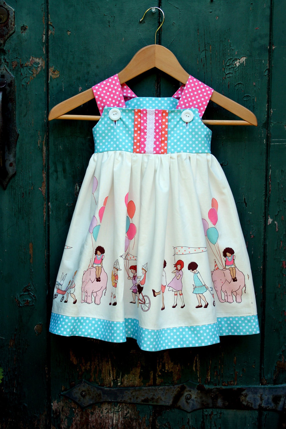 Girls Children On Parade Dress, Size 2/3 by The Cottage Mama