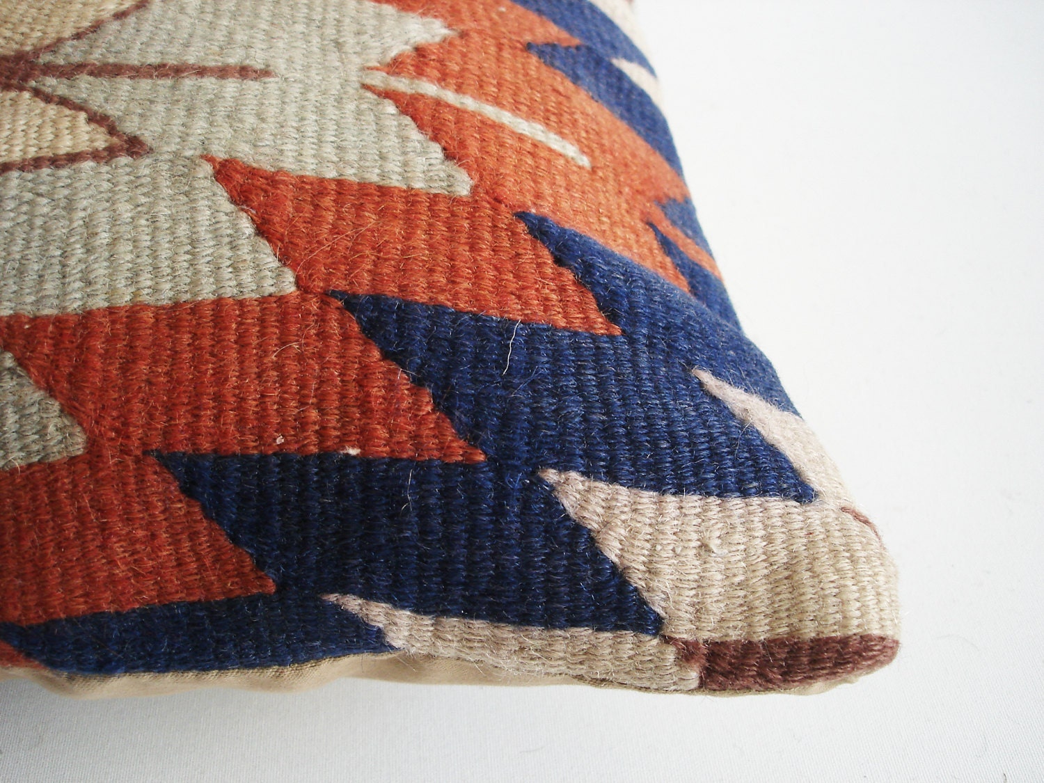 Sukan / Handwoven Vintage Turkish Kilim Pillow Cover, Decorative Pillows, Accent Pillow, Throw Pillow, 16x16 inch Navy Blue, Cream