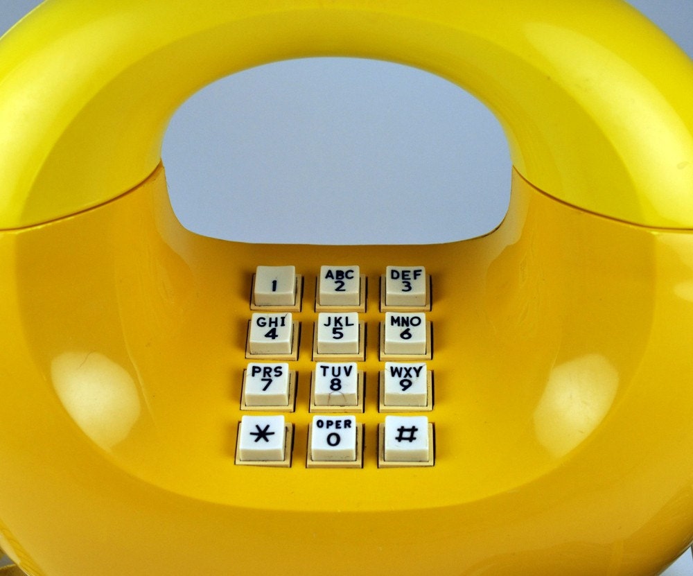 Sculptura Phone in yellow