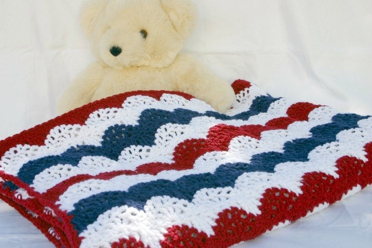 Patriotic afghan red white blue crocheted throw summer lap burgundy navy stripes beautiful lacy arches coverlet handmade washable