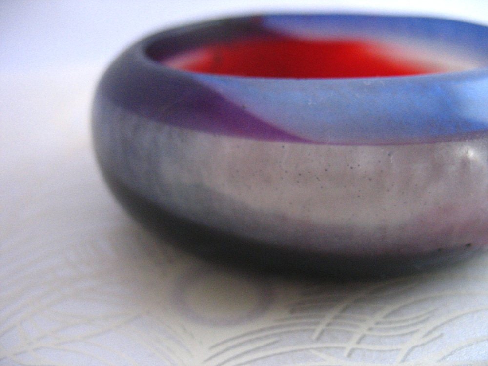 Purple Resin Bangle, Red Shimmering Blue Silver white Black Chunky bangle Handmade Medium Resin Bangle Jewellery bold