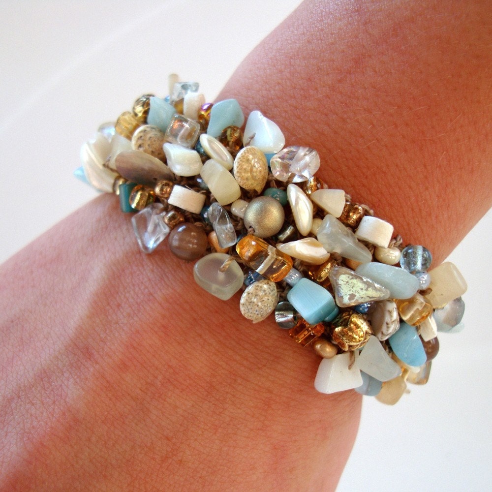 Beach Lover Bracelet. Spring Fashion. Beach Wedding Cuff. Beaded knit art jewelry. Pastel blue, Sea Shell, MOP