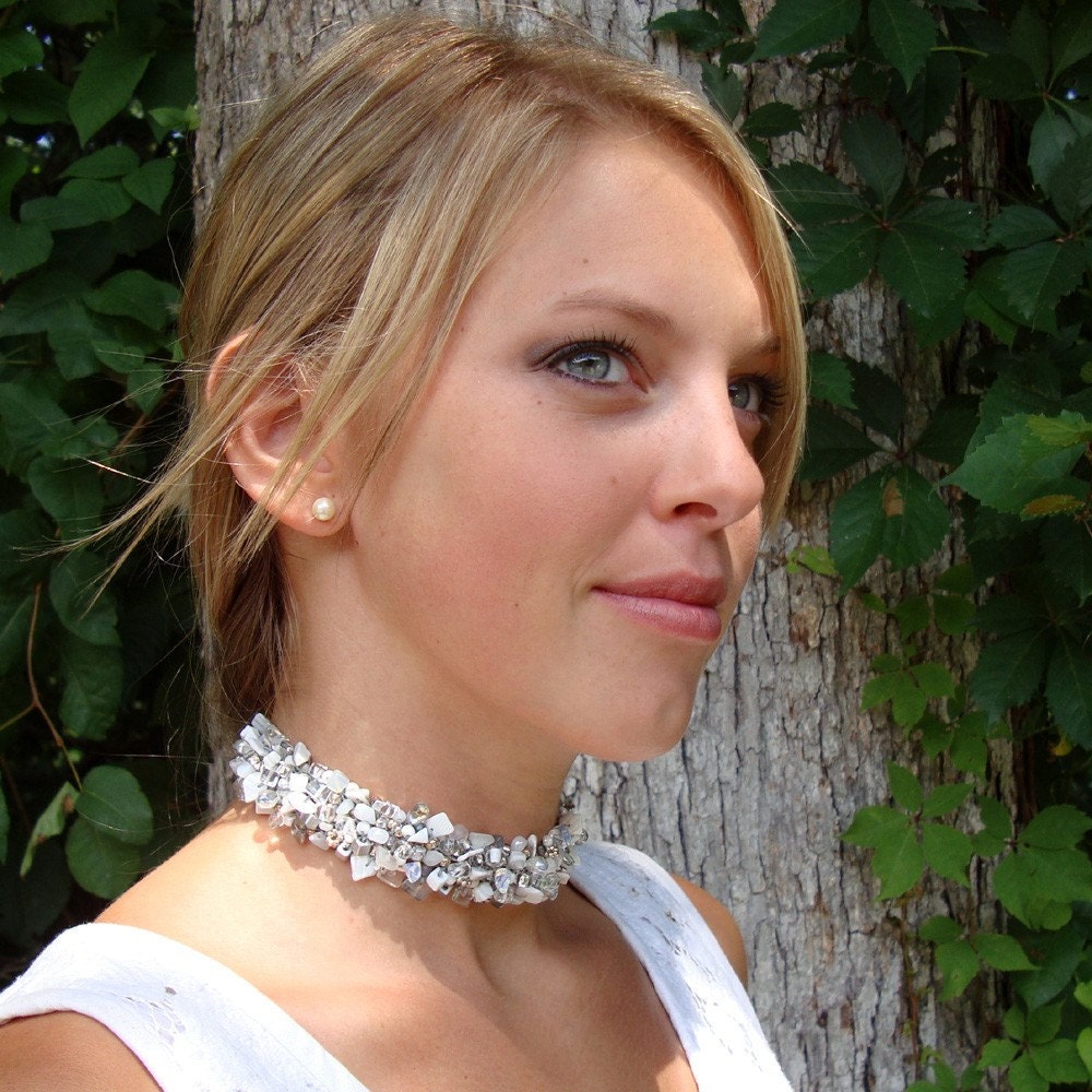Moonstone Howlite White Stone Choker Necklace Semi Precious Stone Beaded Cluster Silver Sparkling Crystal Statement Jewelry