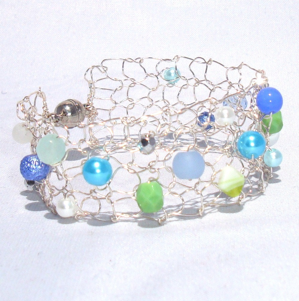 Summer Pearl Bracelet. Beach Ball. Custom knitted thin metal lace cuff. Aqua Turquoise Lime White Silver