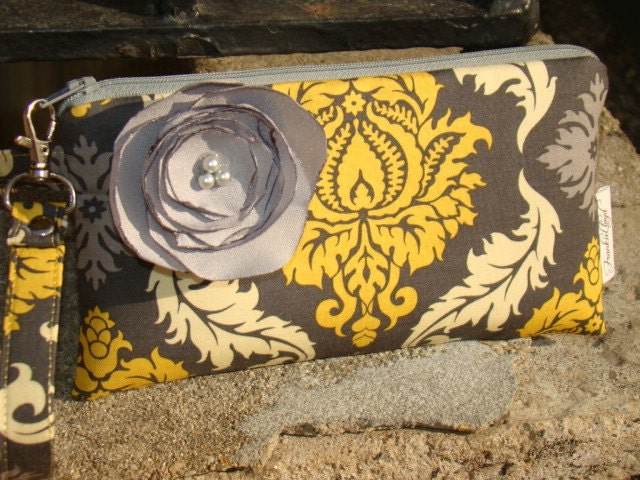 Yellow and Gray Custom Made Bridesmaids Wristlets ... Set of 4 w/detachable flowers
