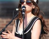 The Mini Bow in Cream Cotton worn by Zooey Deschanel
