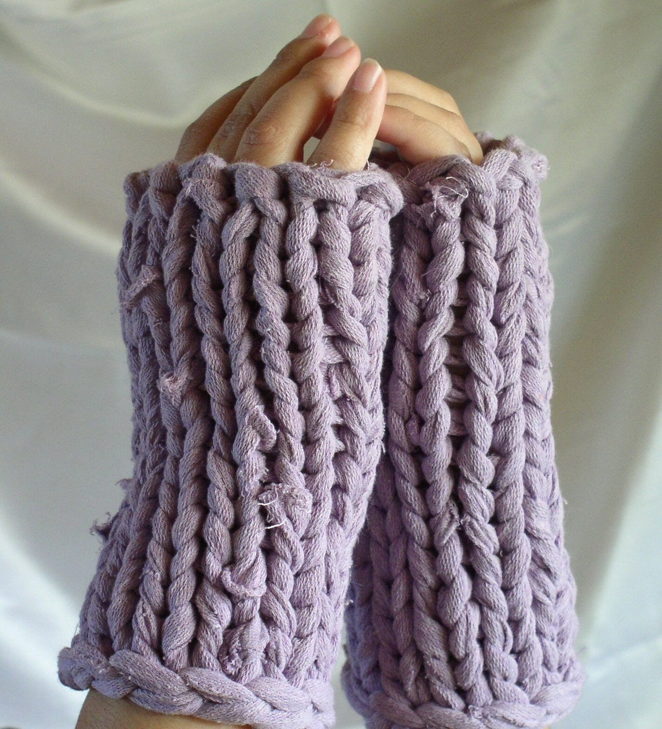 Pattern -- Fingerless Gloves Knit With T-Shirt Yarn