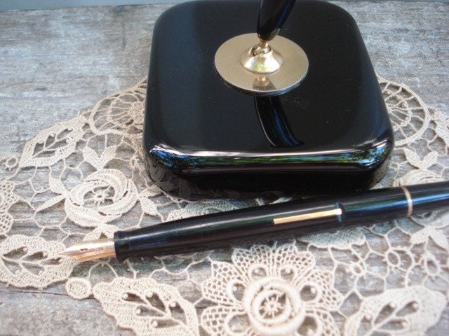 Walh Eversharp 14K Gold Black Onyx Fountain Pen Desk Set