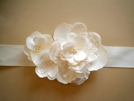 Elegant Ivory Satin and Lace Handmade Bridal Sash