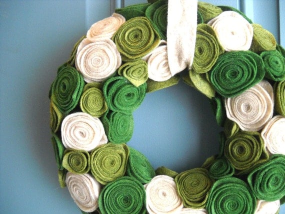 Felt and Yarn Wreath - Olive Green Oatmeal