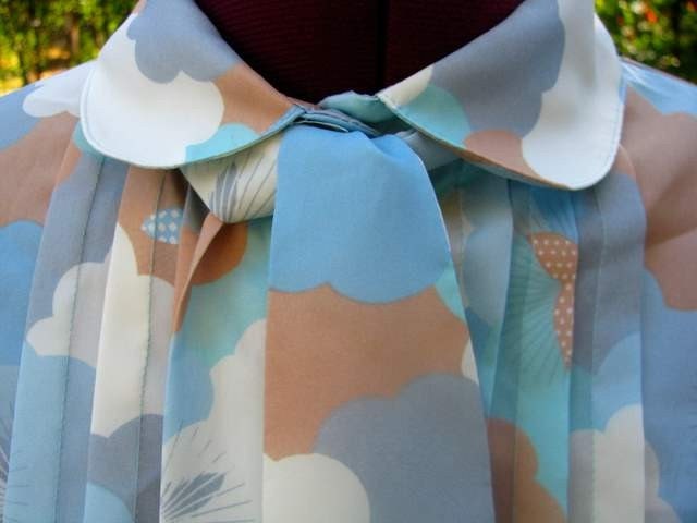 Vintage Dreamy Peter Pan Collar Blouse - Sz 16 XL